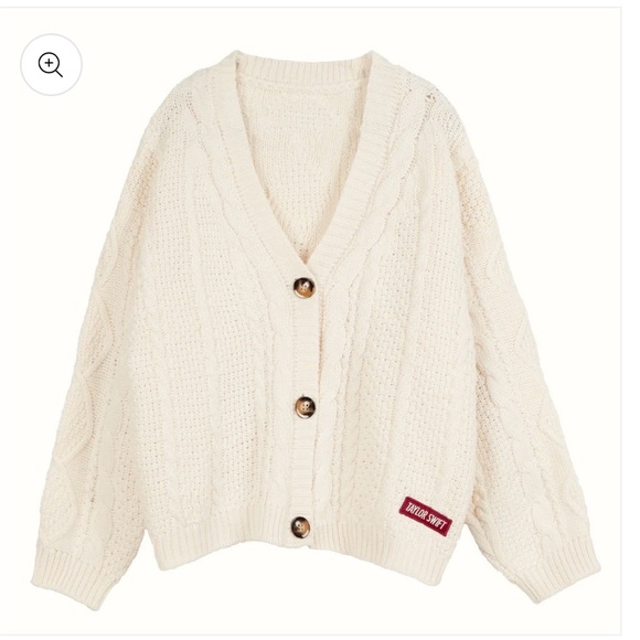 Sweaters - Taylor Swift Red Cardigan Size M/L